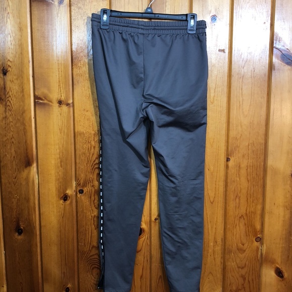 PINK active wear jogger pants sweatpants size medium gray/white workout sports - Picture 6 of 8
